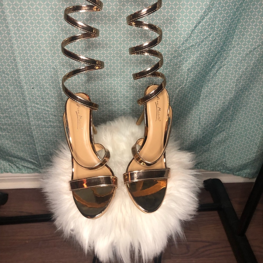 Gladiator gold strapped heels